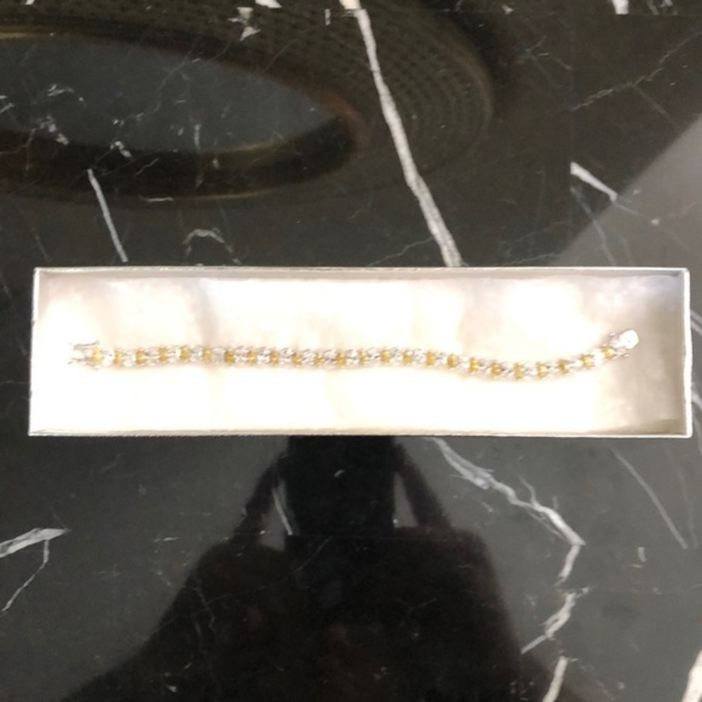 Cubic zirconia clear and yellow stone Bracelett - Picture 2 of 6